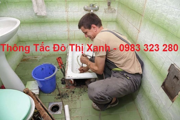 xu-ly-mui-hoi-nha-ve-sinh-tai-cau-giay-1