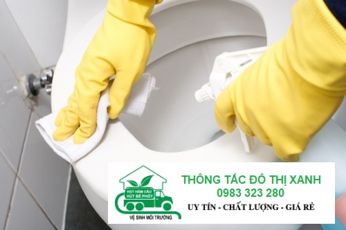 xu-ly-mui-hoi-nha-ve-sinh-tai-tay-ho-2