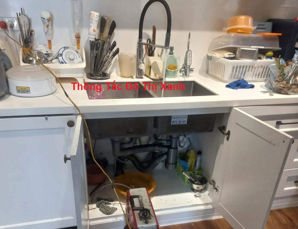 thong-tac-chau-rua-bat-tai-ba-dinh